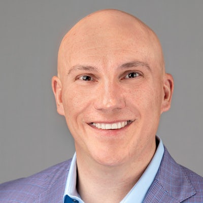 A photo of Kevin Robbins